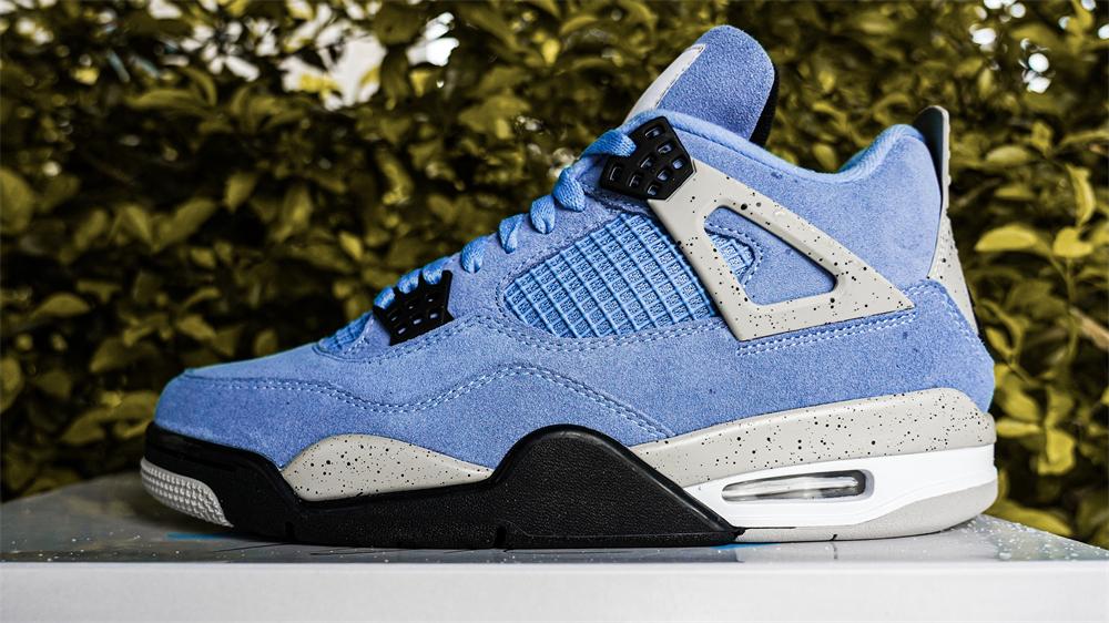 PK GOD Jordan 4 Retro University Blue RETAIL MATERIALS READY TO SHIP